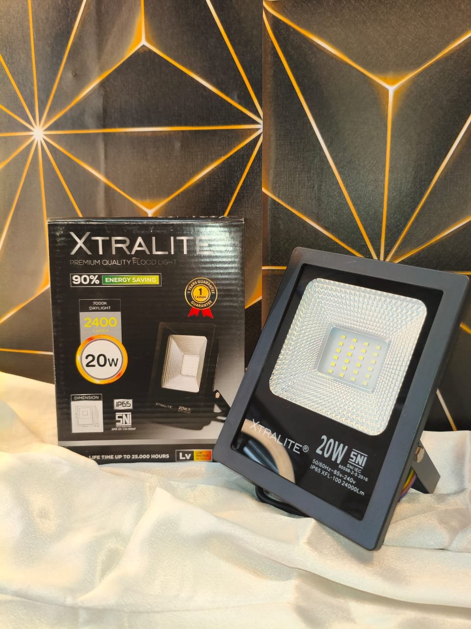 Pencahayaan LED Xtralite