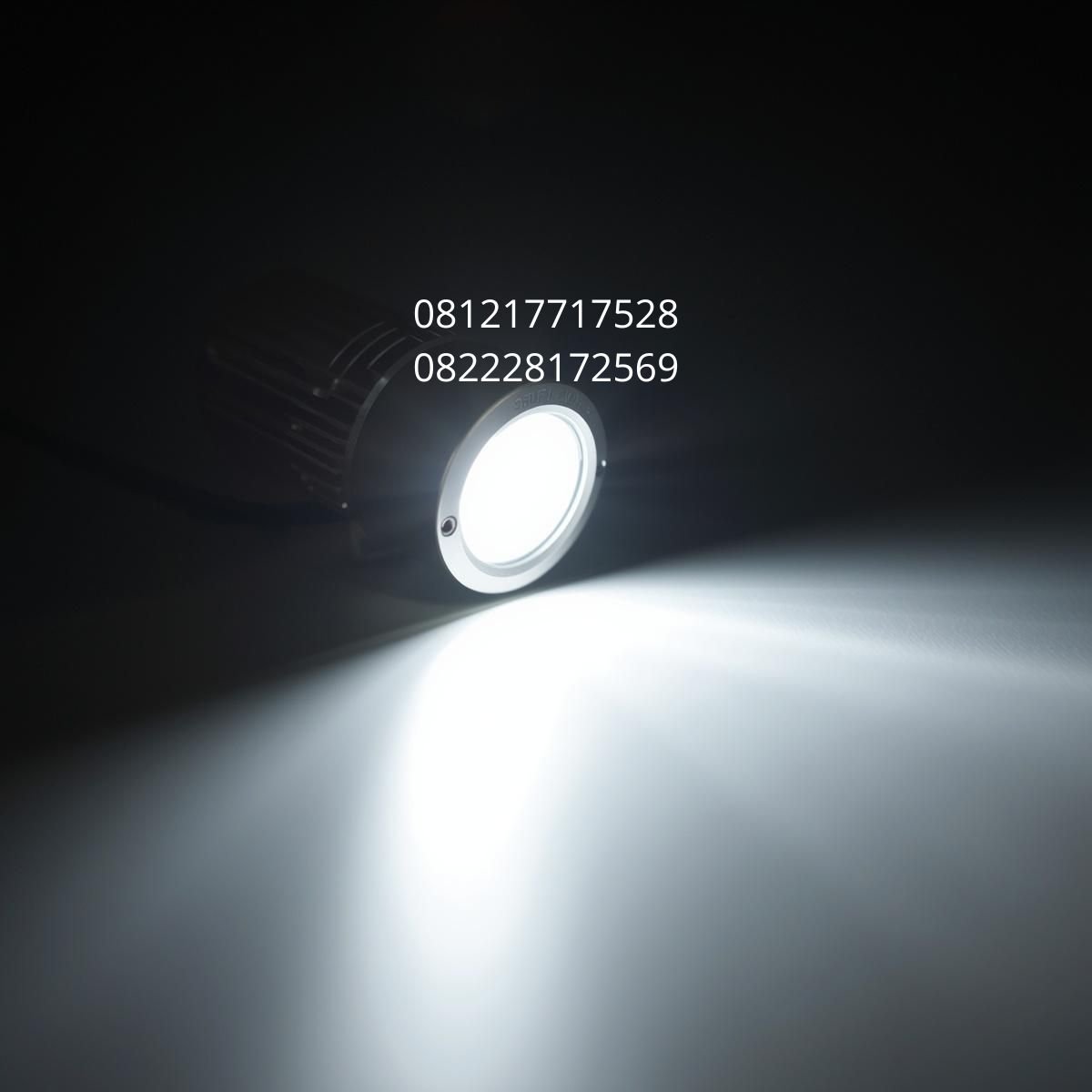 Lampu LED Hemat Energi